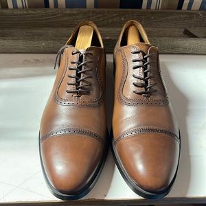 Zara Men Brown dress shoes. Size(10)